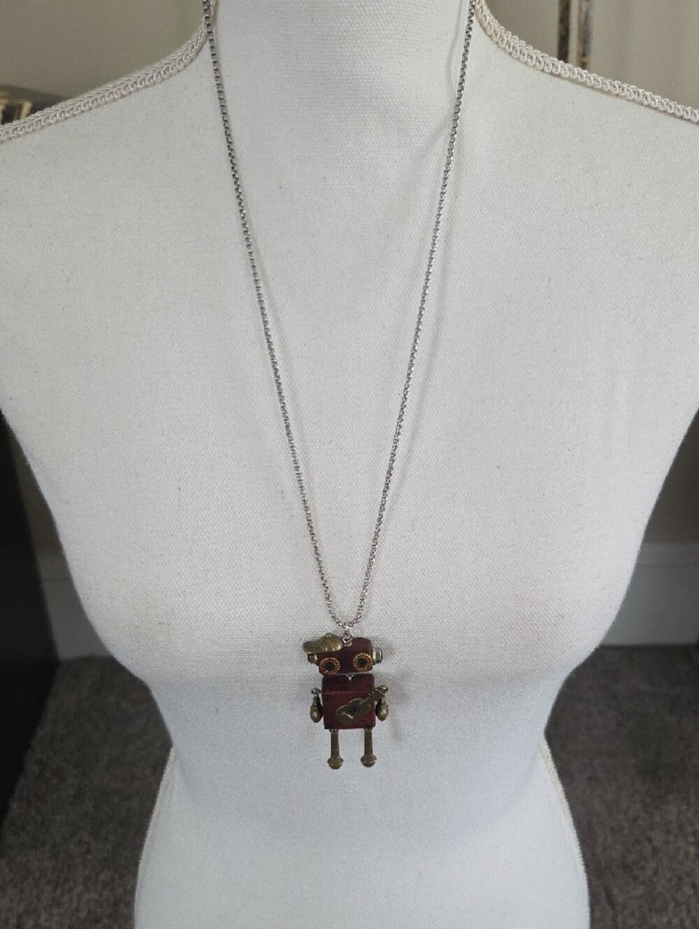 NWOT Steampunk Robot Necklace - Picture 4 of 8